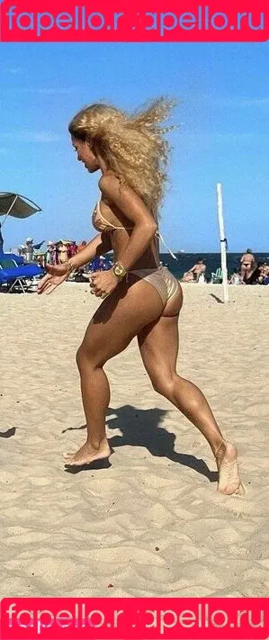 Jena Frumes / jenafrumes Onlyfans Photo Gallery 