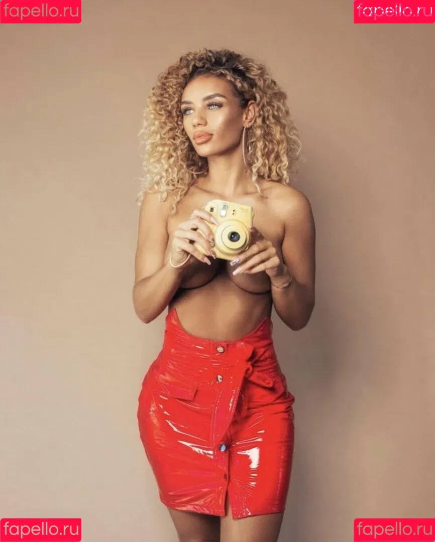 Jena Frumes / jenafrumes Onlyfans Photo Gallery 