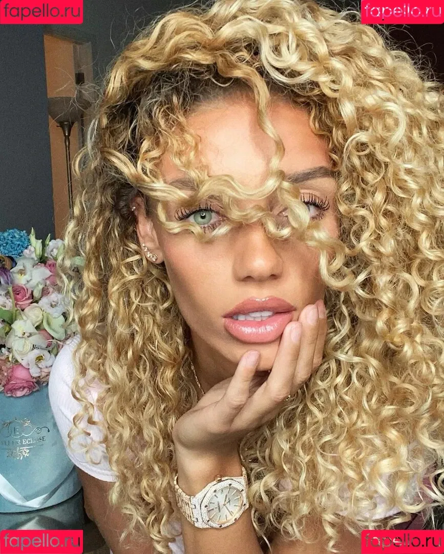 Jena Frumes / jenafrumes Onlyfans Photo Gallery 