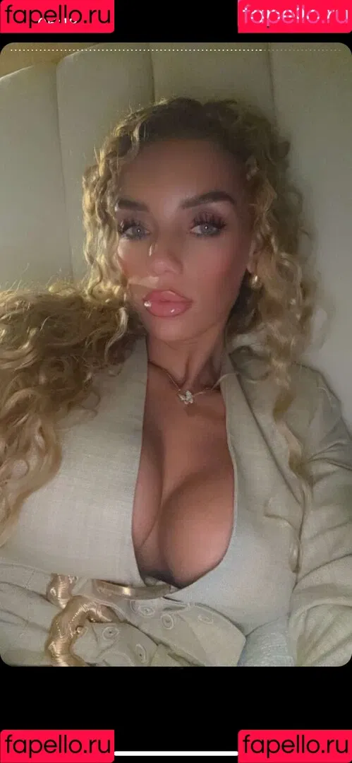 Jena Frumes / jenafrumes Onlyfans Photo Gallery 