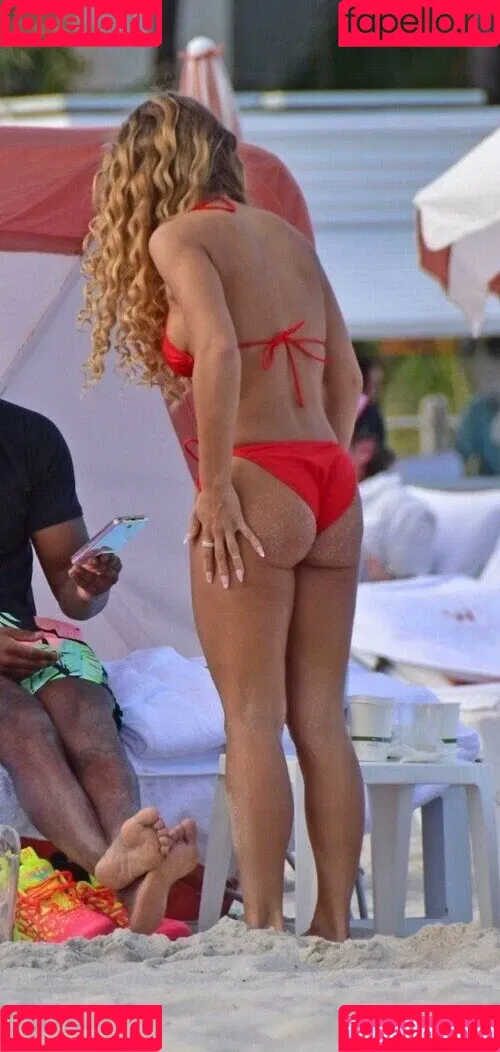Jena Frumes / jenafrumes Onlyfans Photo Gallery 
