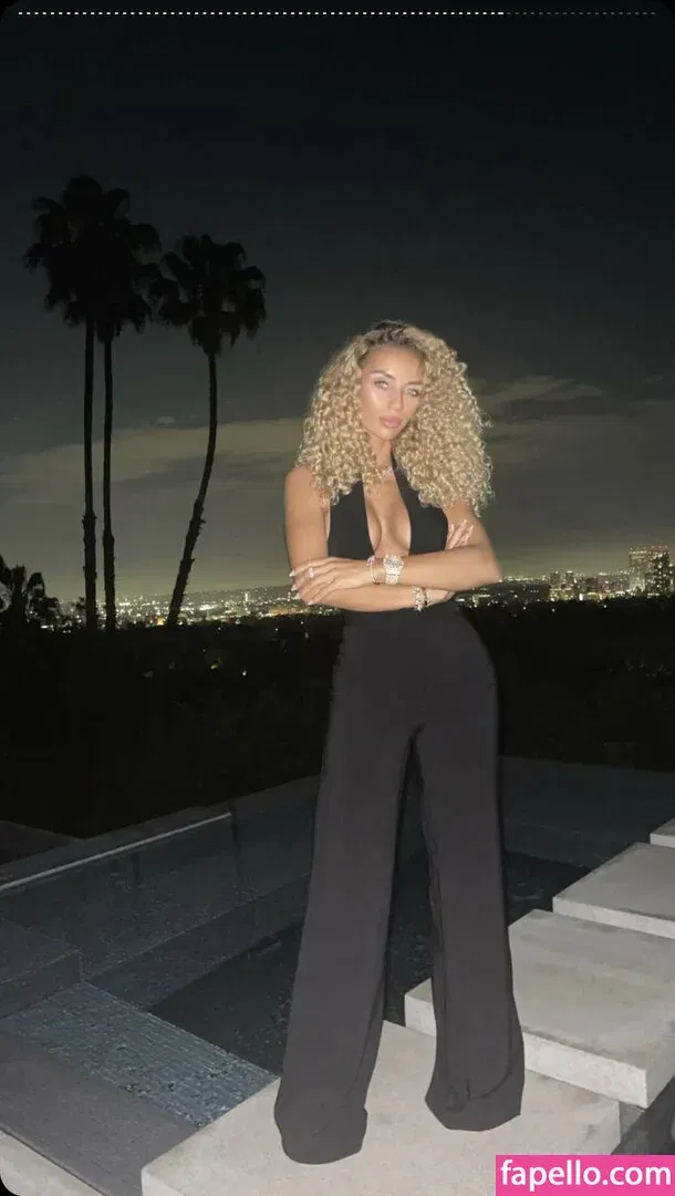 Jena Frumes / jenafrumes Onlyfans Photo Gallery 