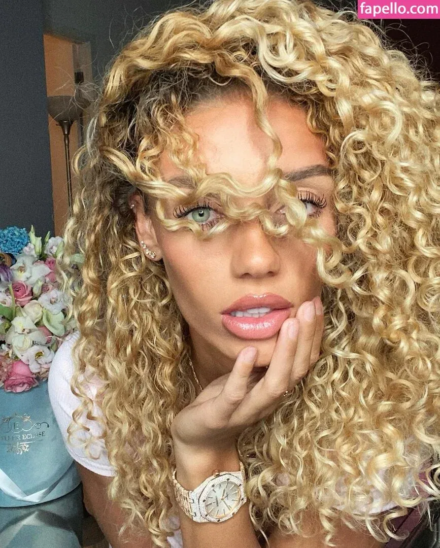 Jena Frumes / jenafrumes Onlyfans Photo Gallery 