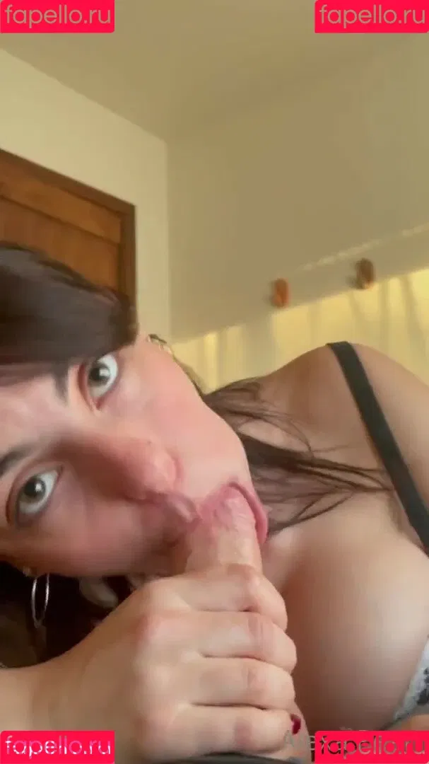 Alexa Pearl / Alexapearl / alexa_pearlfans / missalexapearl Onlyfans Photo Gallery 