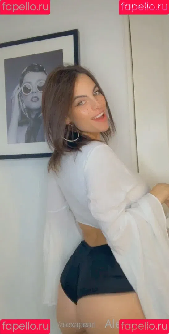 Alexa Pearl / Alexapearl / alexa_pearlfans / missalexapearl Onlyfans Photo Gallery 