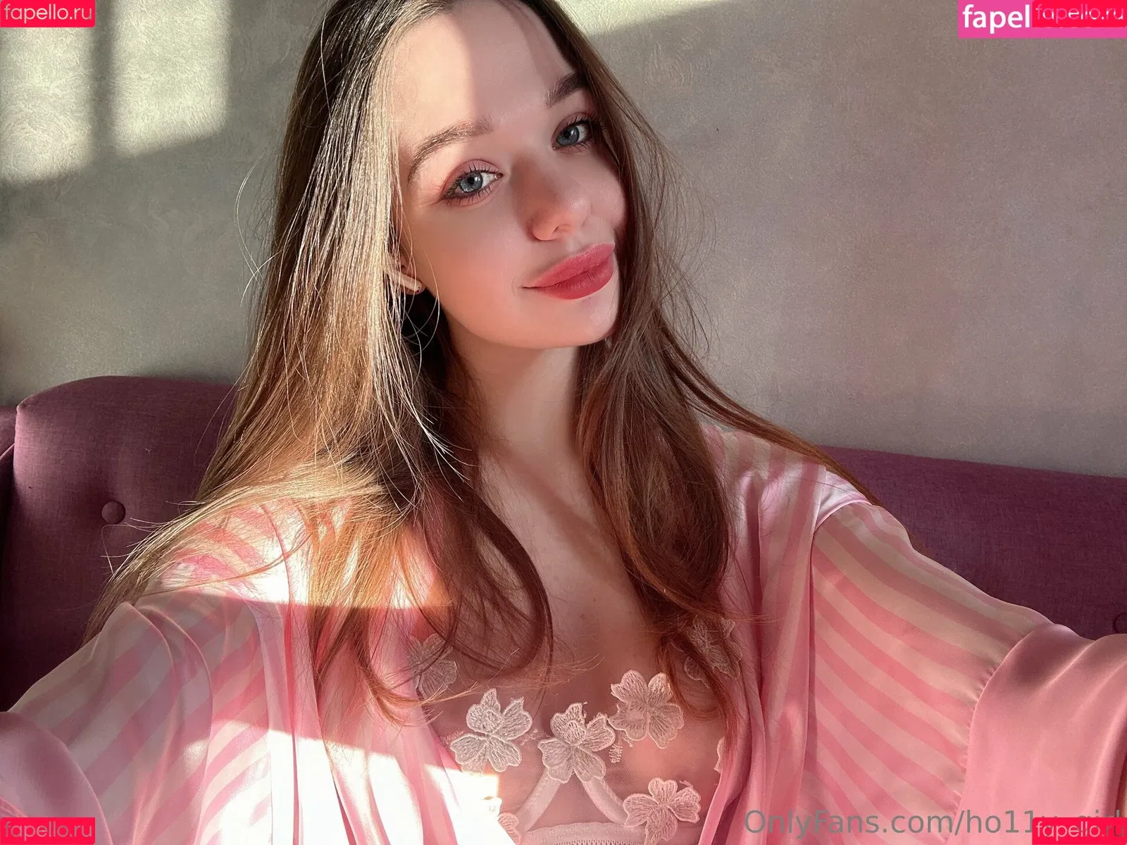 Holly_Bible / heathiemc_ / ho11y_girl Onlyfans Photo Gallery 