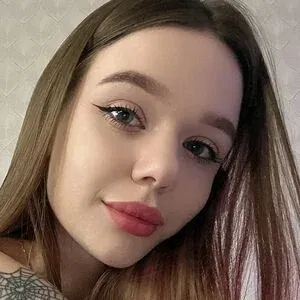 Holly_Bible / heathiemc_ / ho11y_girl Onlyfans Photo Gallery 