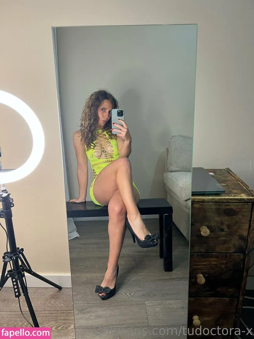 mbootylicious / moebootylicious Onlyfans Photo Gallery 