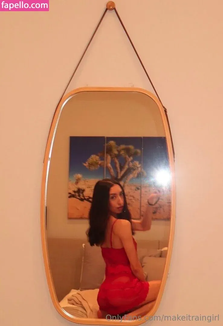 arigabii / arigabiii / makeitraingirl Onlyfans Photo Gallery 