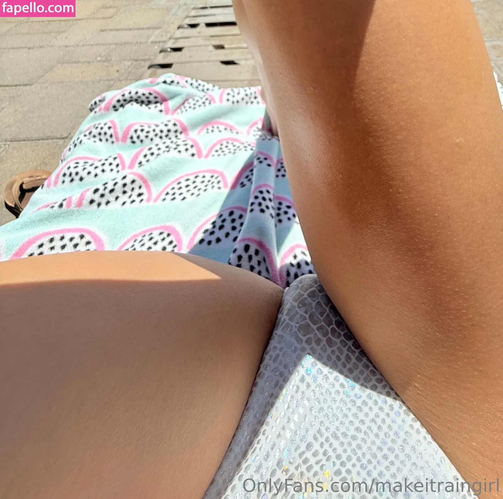 arigabii / arigabiii / makeitraingirl Onlyfans Photo Gallery 