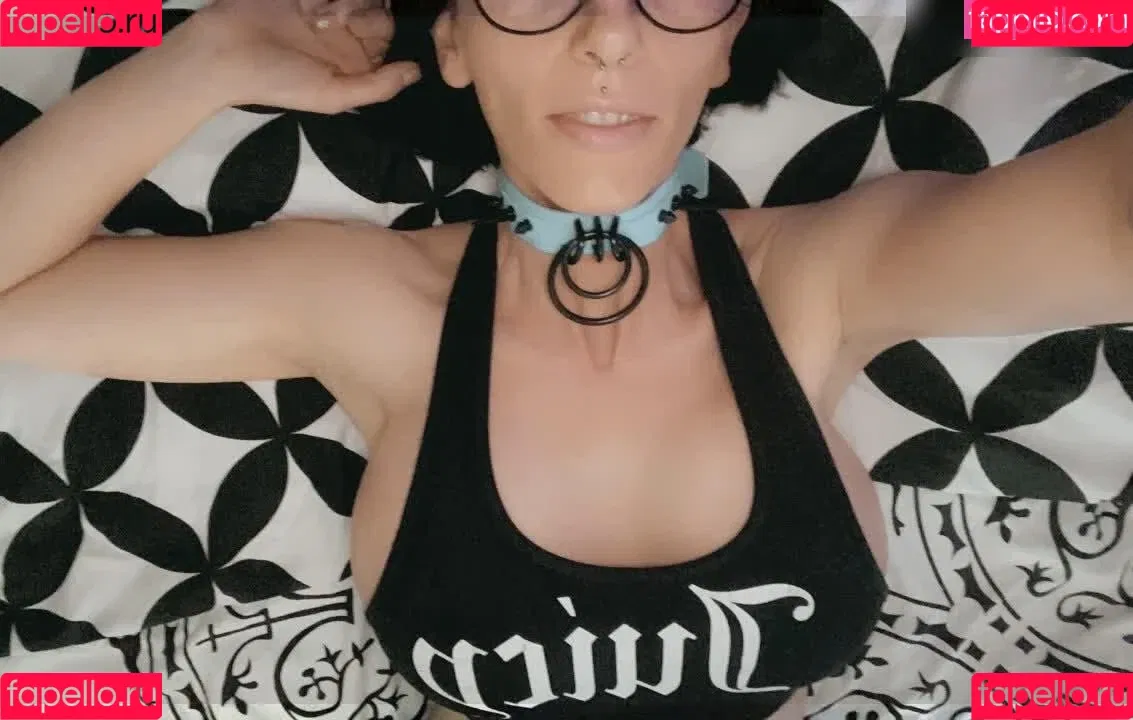 Melia84 Onlyfans Photo Gallery 