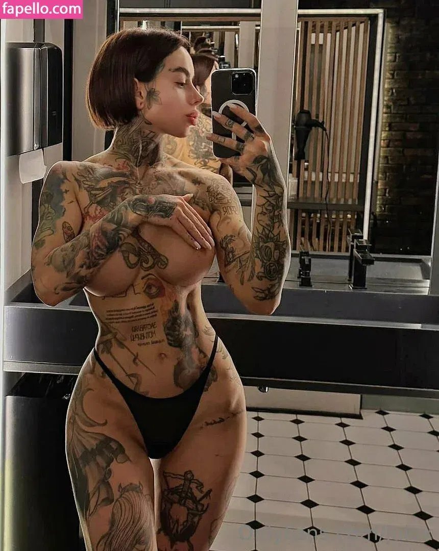 julox / risitjulio96 Onlyfans Photo Gallery 