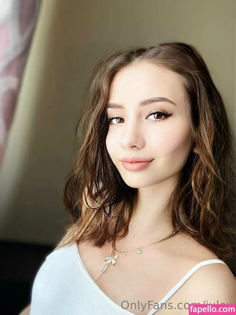 julox / risitjulio96 Onlyfans Photo Gallery 