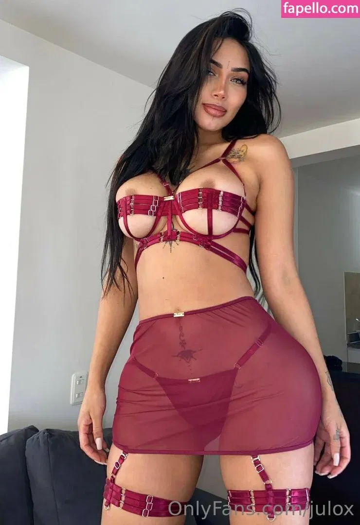 julox / risitjulio96 Onlyfans Photo Gallery 