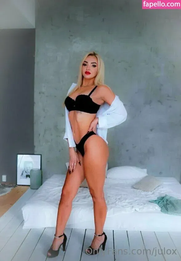 julox / risitjulio96 Onlyfans Photo Gallery 