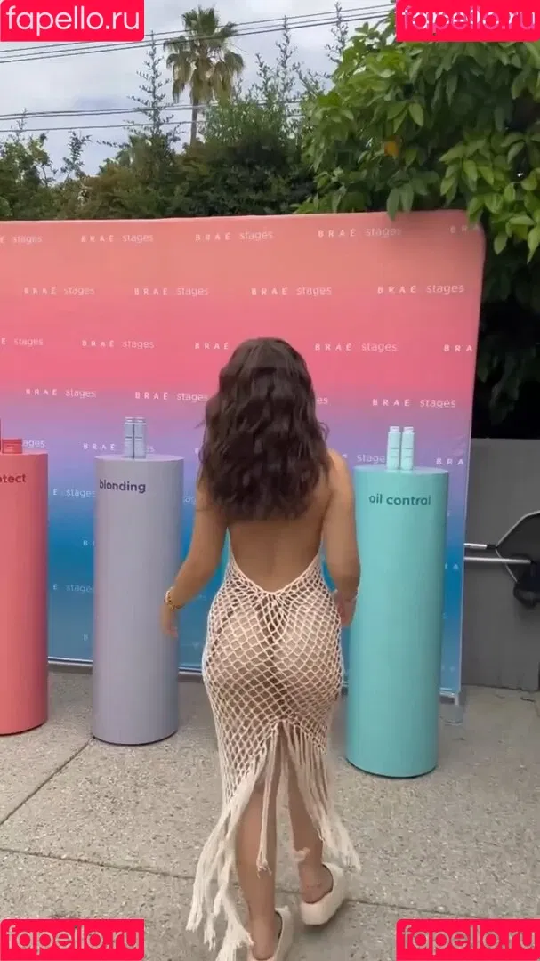 Dezoitou / Mel Maia / mel.maia / melissamelmaia Onlyfans Photo Gallery 