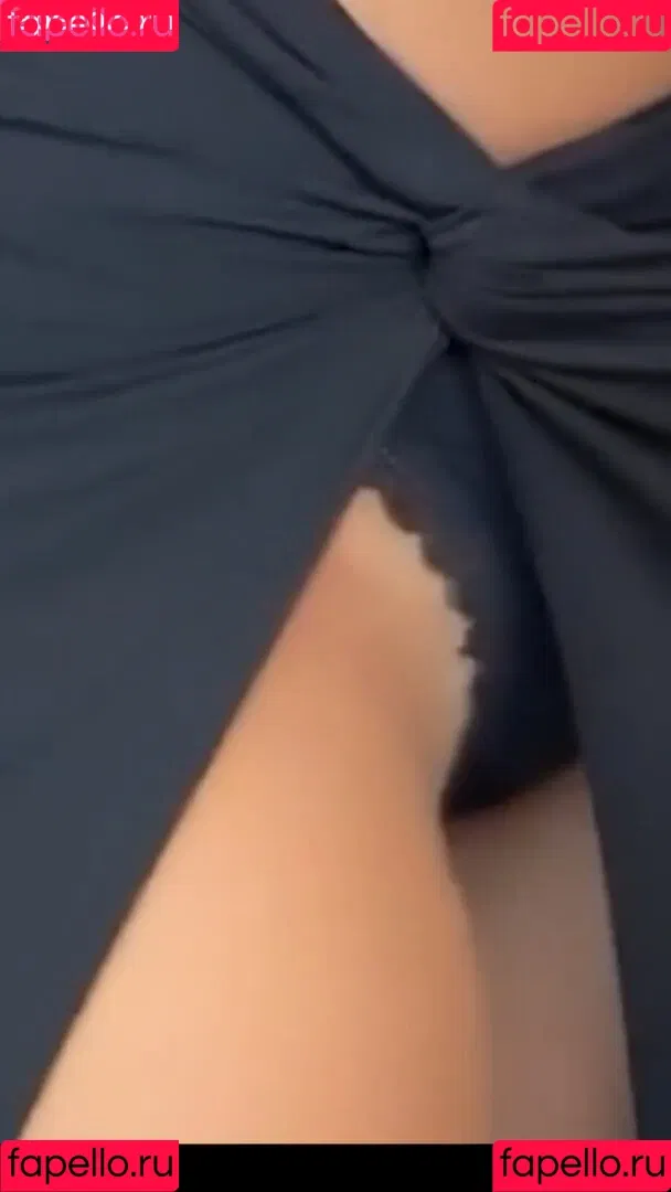 Dezoitou / Mel Maia / mel.maia / melissamelmaia Onlyfans Photo Gallery 