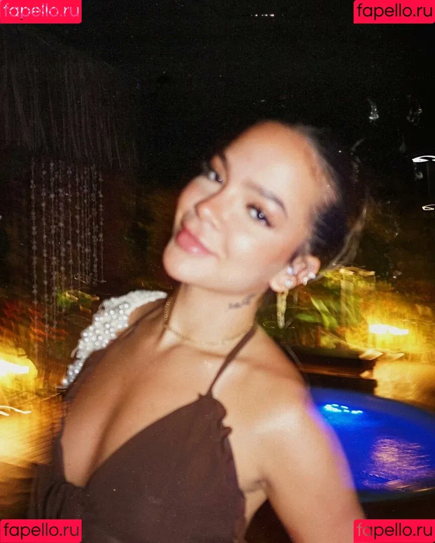Dezoitou / Mel Maia / mel.maia / melissamelmaia Onlyfans Photo Gallery 