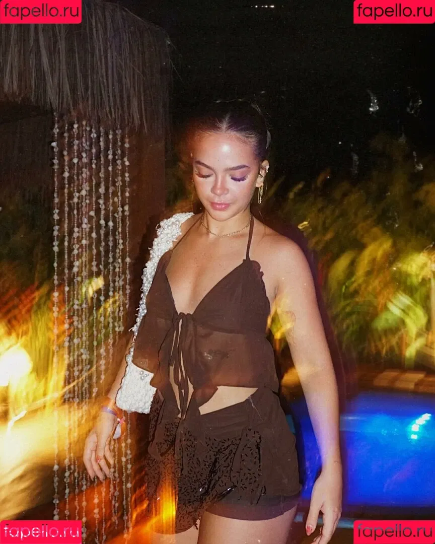 Dezoitou / Mel Maia / mel.maia / melissamelmaia Onlyfans Photo Gallery 