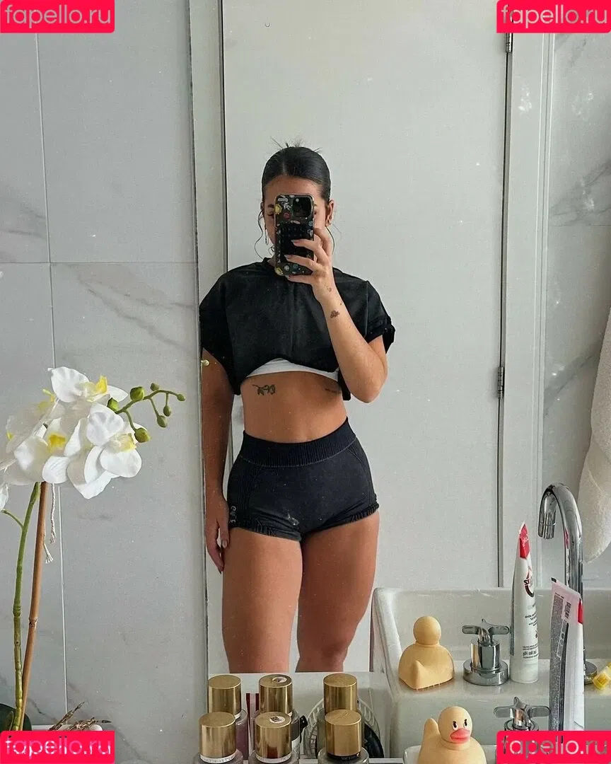 Dezoitou / Mel Maia / mel.maia / melissamelmaia Onlyfans Photo Gallery 