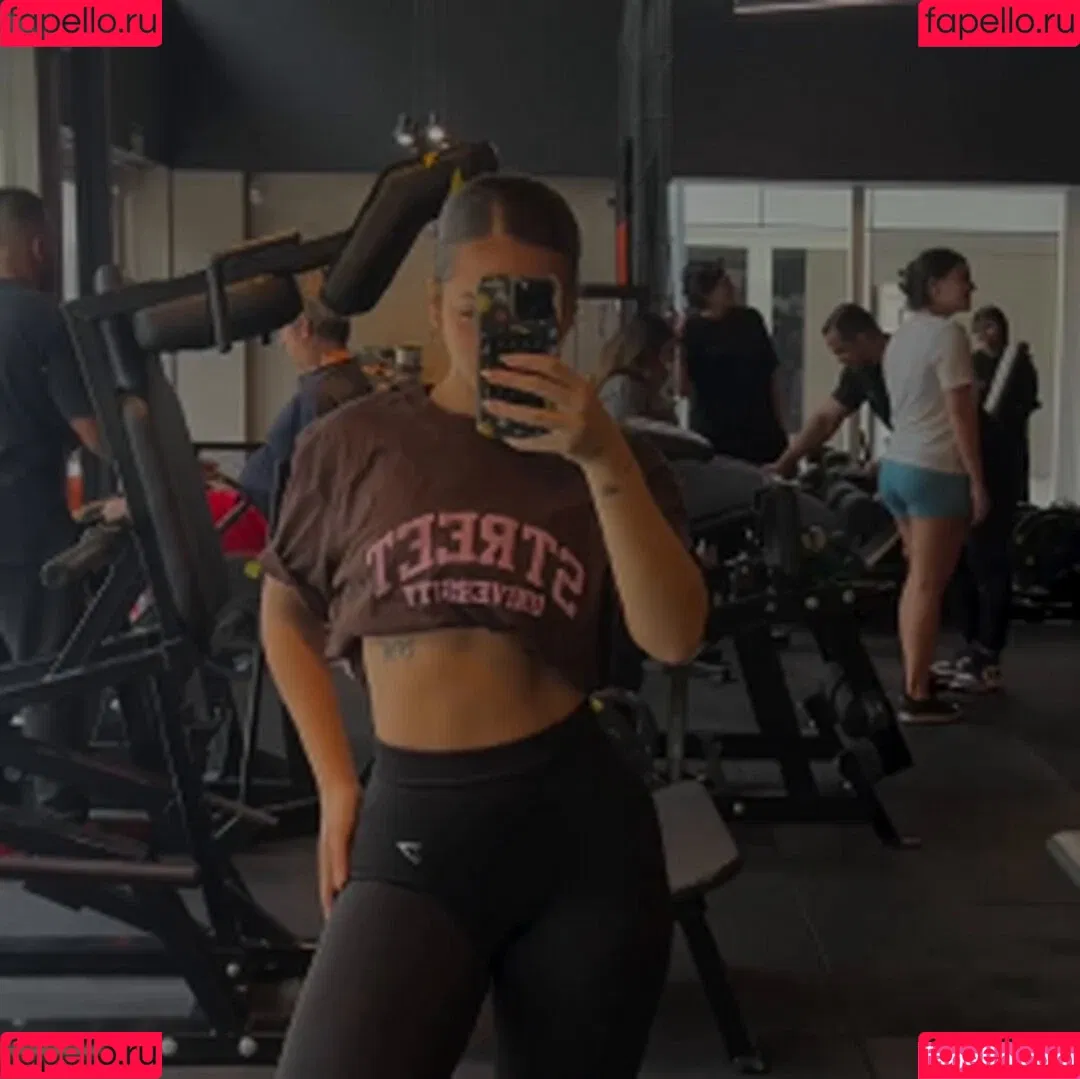 Dezoitou / Mel Maia / mel.maia / melissamelmaia Onlyfans Photo Gallery 