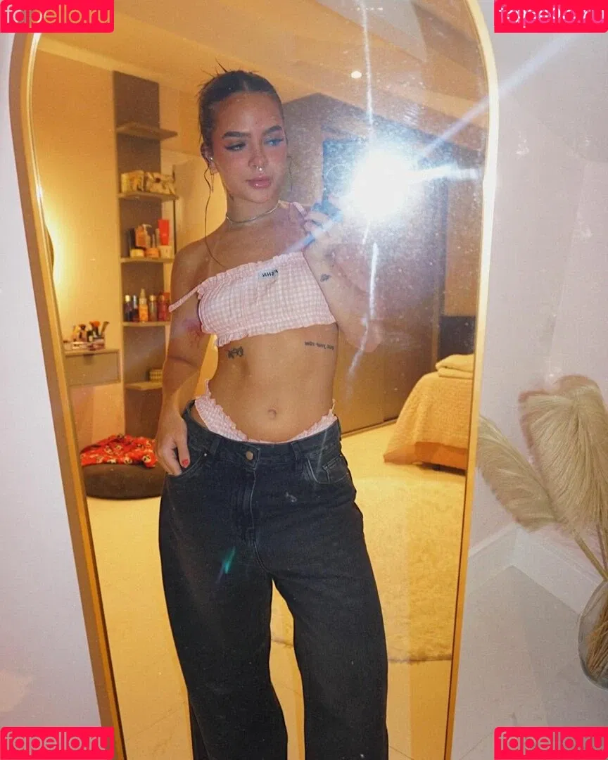 Dezoitou / Mel Maia / mel.maia / melissamelmaia Onlyfans Photo Gallery 