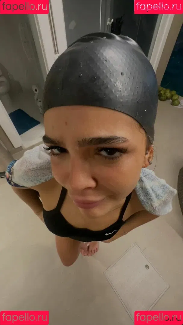 Dezoitou / Mel Maia / mel.maia / melissamelmaia Onlyfans Photo Gallery 