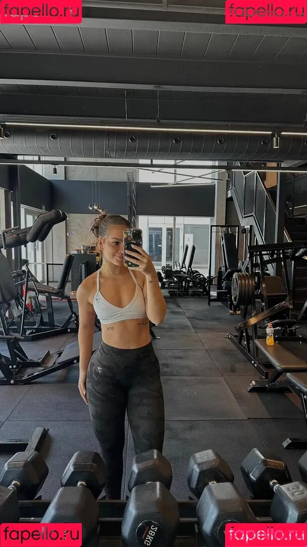 Dezoitou / Mel Maia / mel.maia / melissamelmaia Onlyfans Photo Gallery 