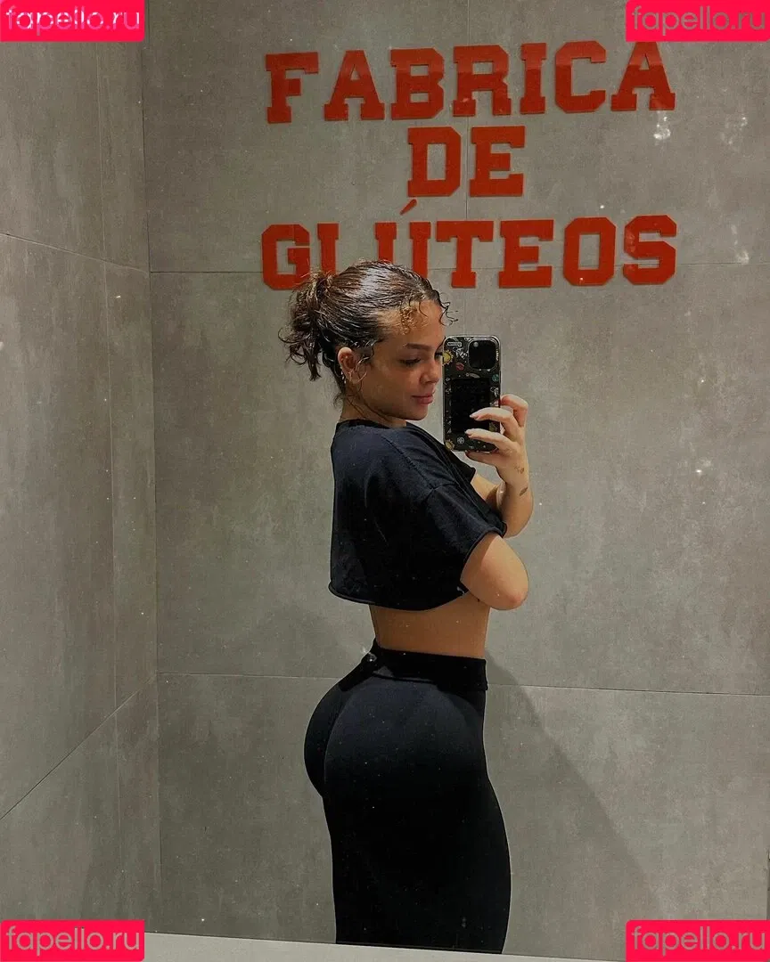 Dezoitou / Mel Maia / mel.maia / melissamelmaia Onlyfans Photo Gallery 