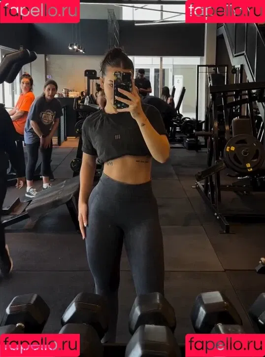 Dezoitou / Mel Maia / mel.maia / melissamelmaia Onlyfans Photo Gallery 