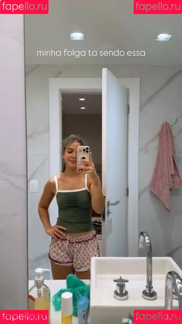 Dezoitou / Mel Maia / mel.maia / melissamelmaia Onlyfans Photo Gallery 