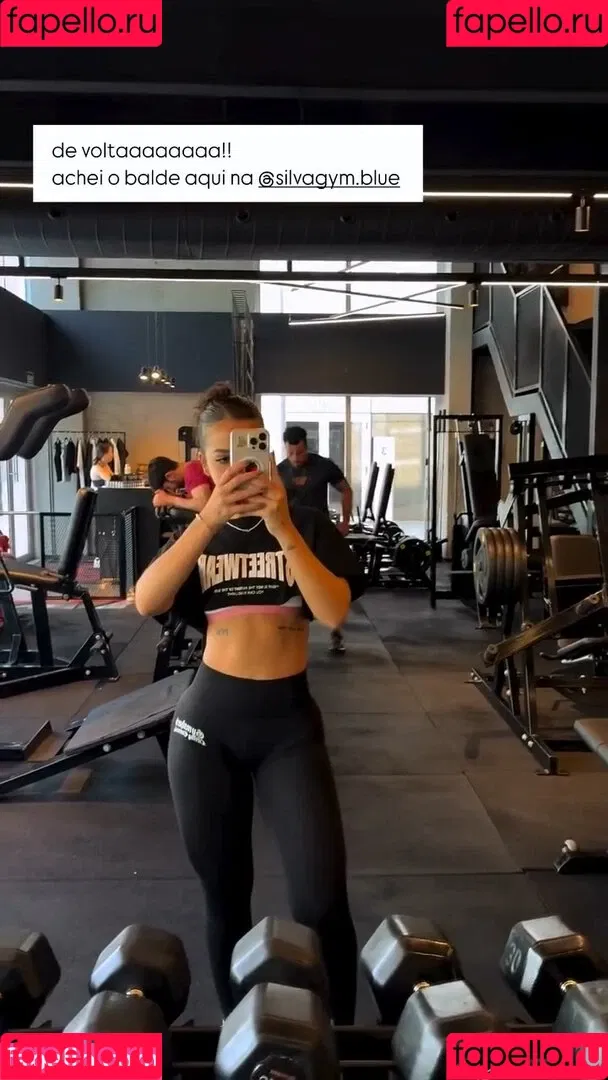 Dezoitou / Mel Maia / mel.maia / melissamelmaia Onlyfans Photo Gallery 