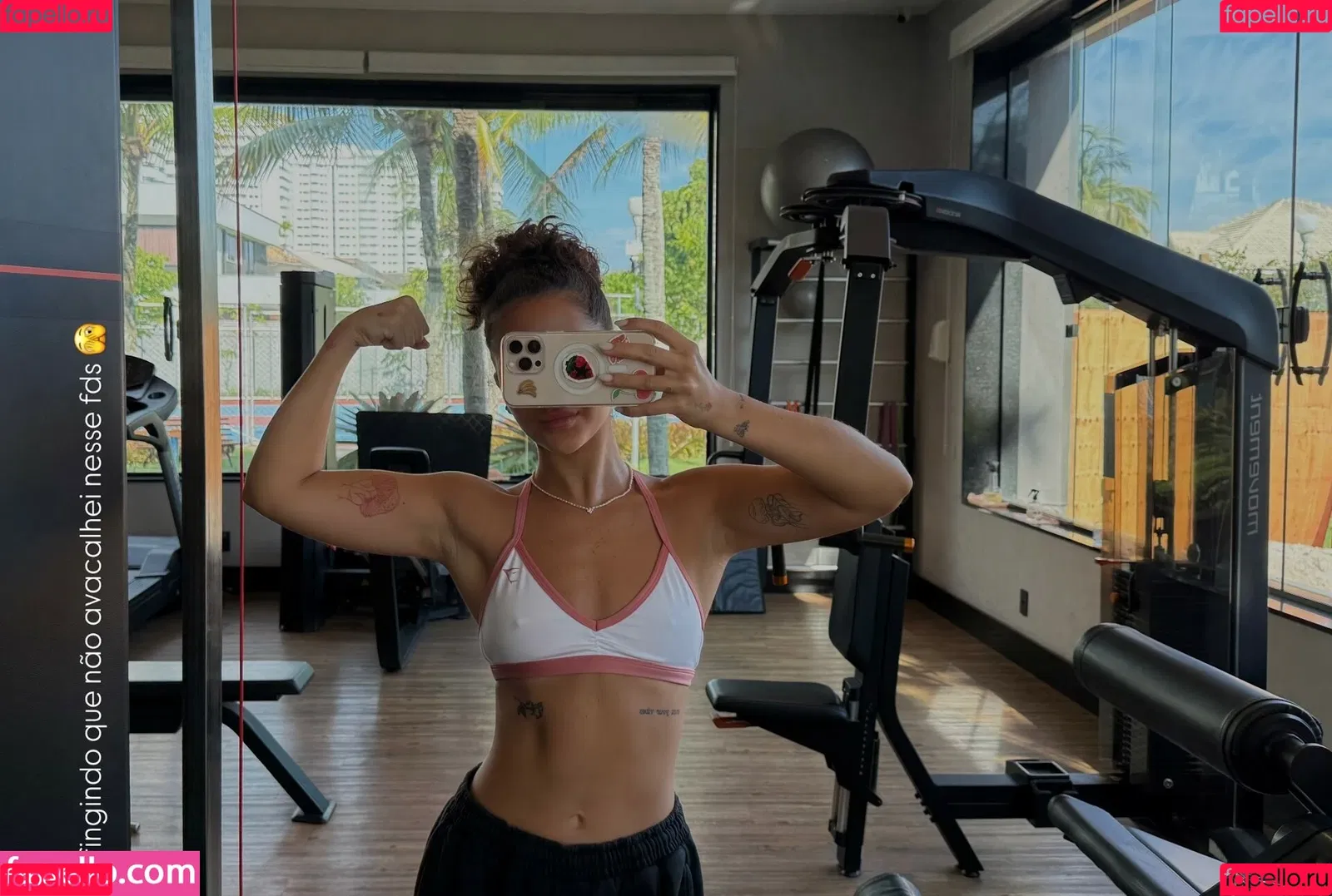 Dezoitou / Mel Maia / mel.maia / melissamelmaia Onlyfans Photo Gallery 