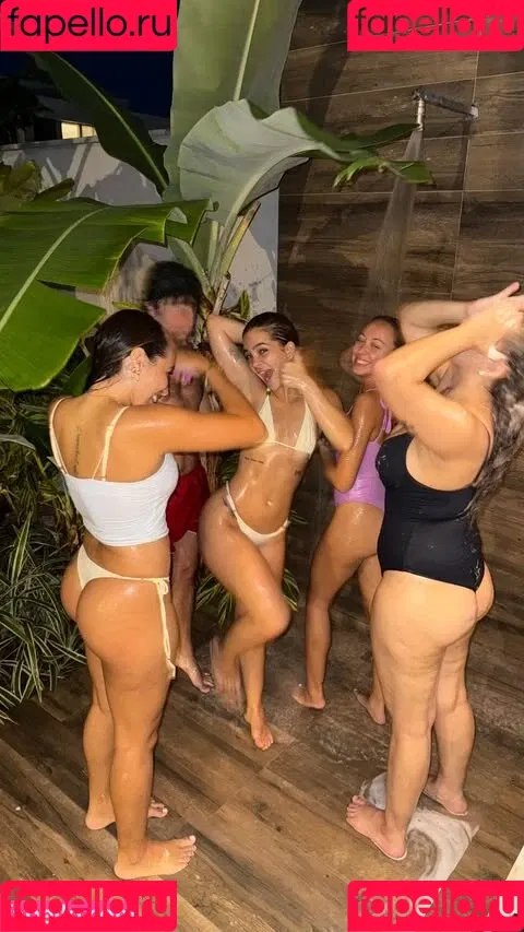Dezoitou / Mel Maia / mel.maia / melissamelmaia Onlyfans Photo Gallery 