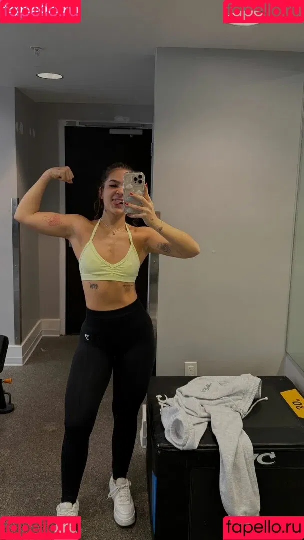 Dezoitou / Mel Maia / mel.maia / melissamelmaia Onlyfans Photo Gallery 