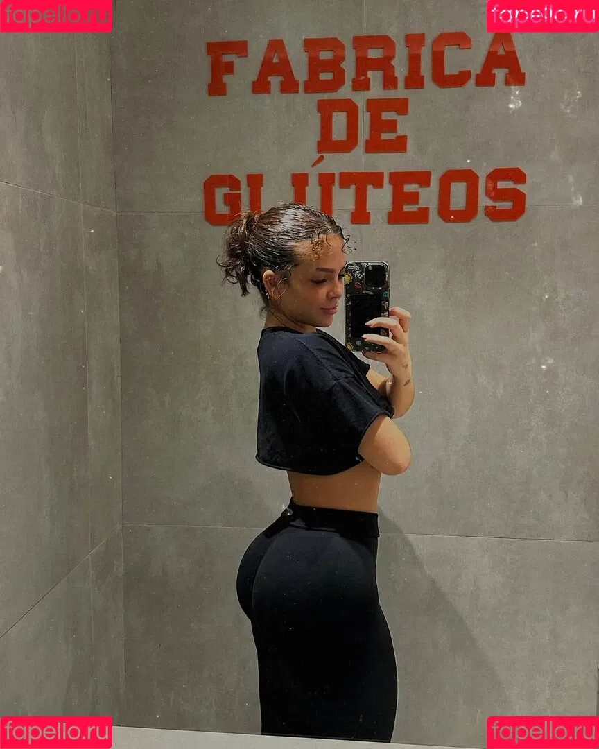 Dezoitou / Mel Maia / mel.maia / melissamelmaia Onlyfans Photo Gallery 