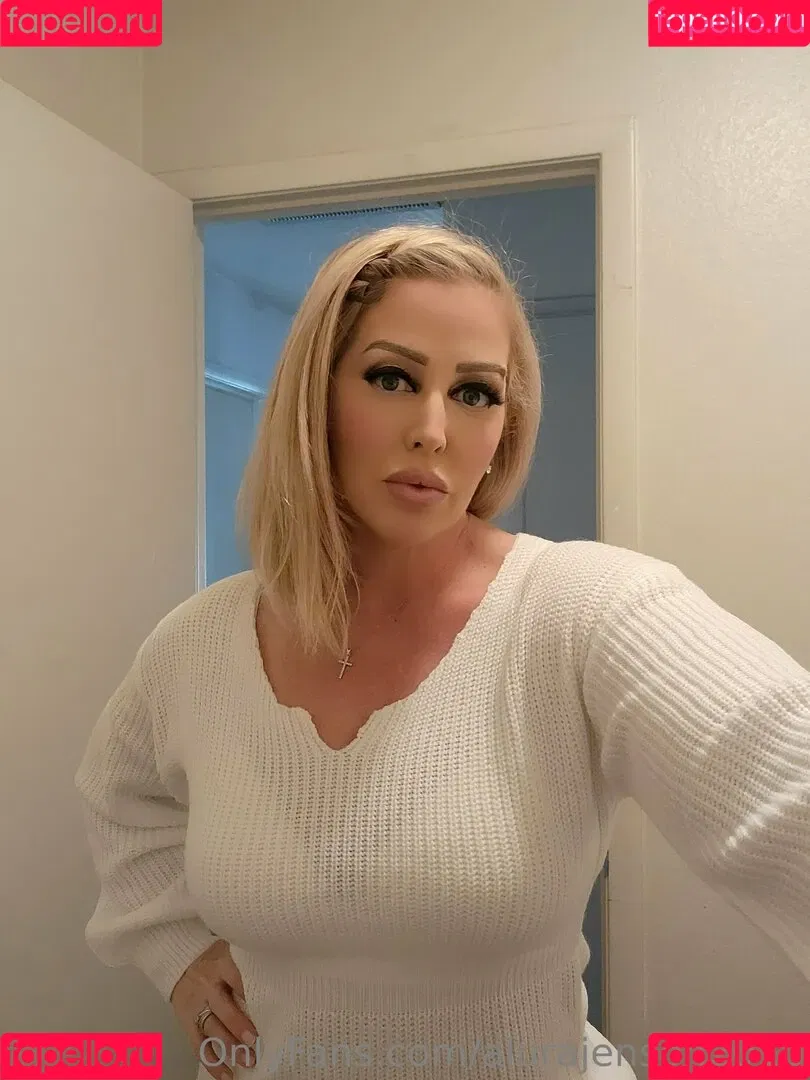 Alura Jenson / alurajenson / alurajenson2011 / alurajensonmania Onlyfans Photo Gallery 