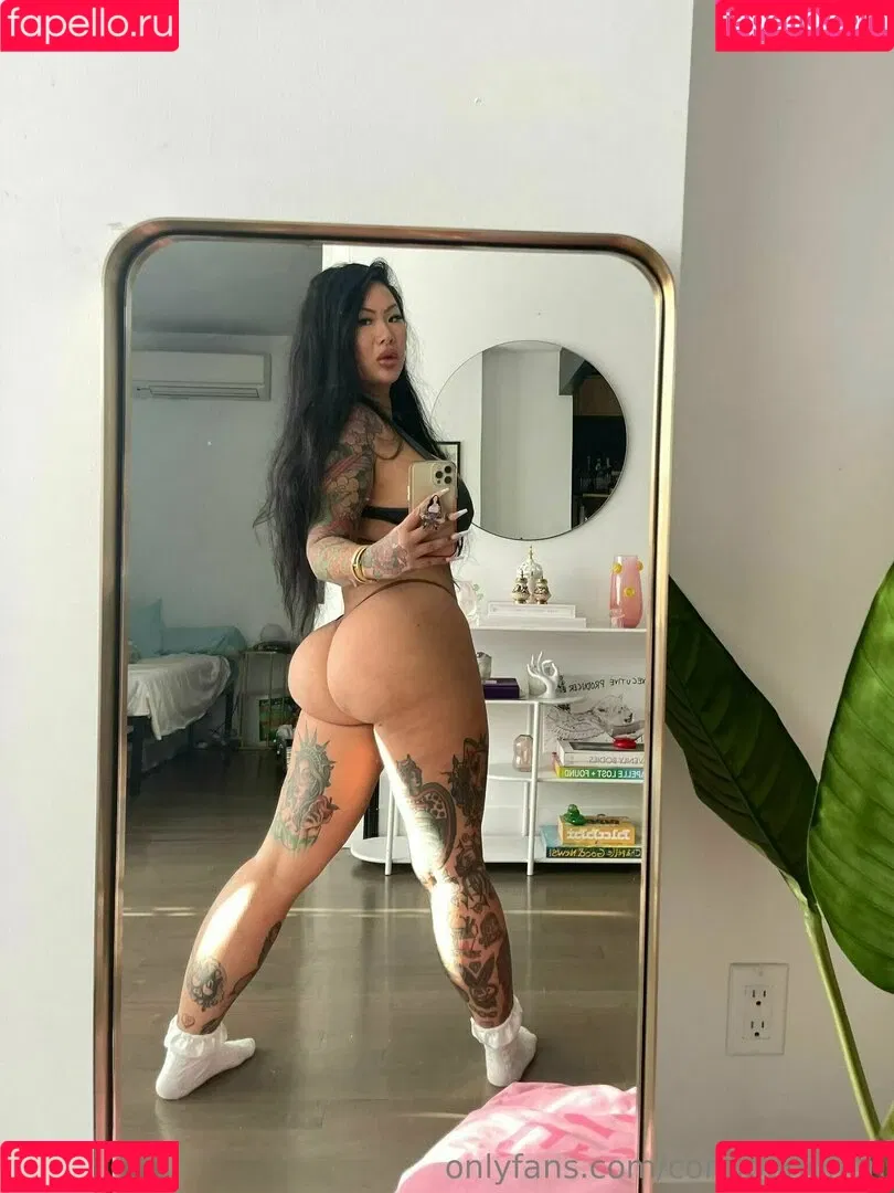 Connperignon / notconnieperignon Onlyfans Photo Gallery 