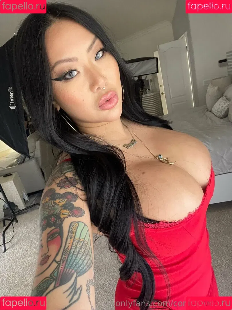Connperignon / notconnieperignon Onlyfans Photo Gallery 