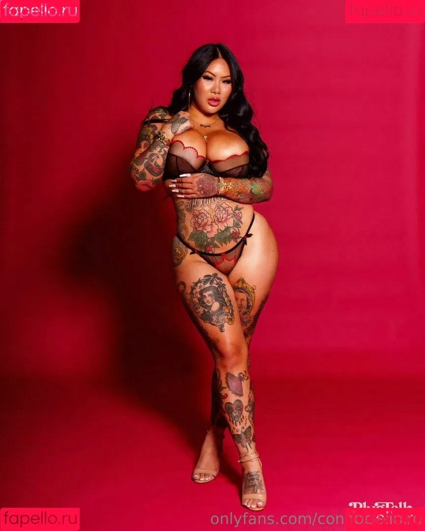 Connperignon / notconnieperignon Onlyfans Photo Gallery 