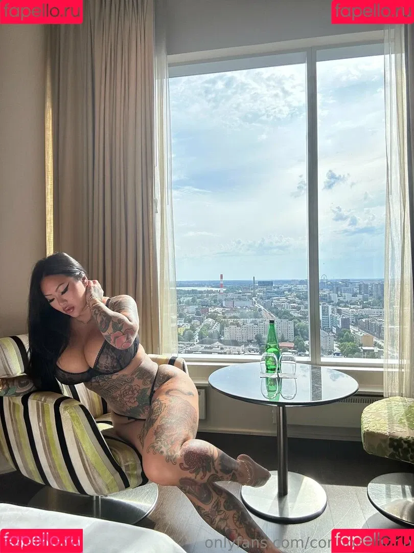 Connperignon / notconnieperignon Onlyfans Photo Gallery 