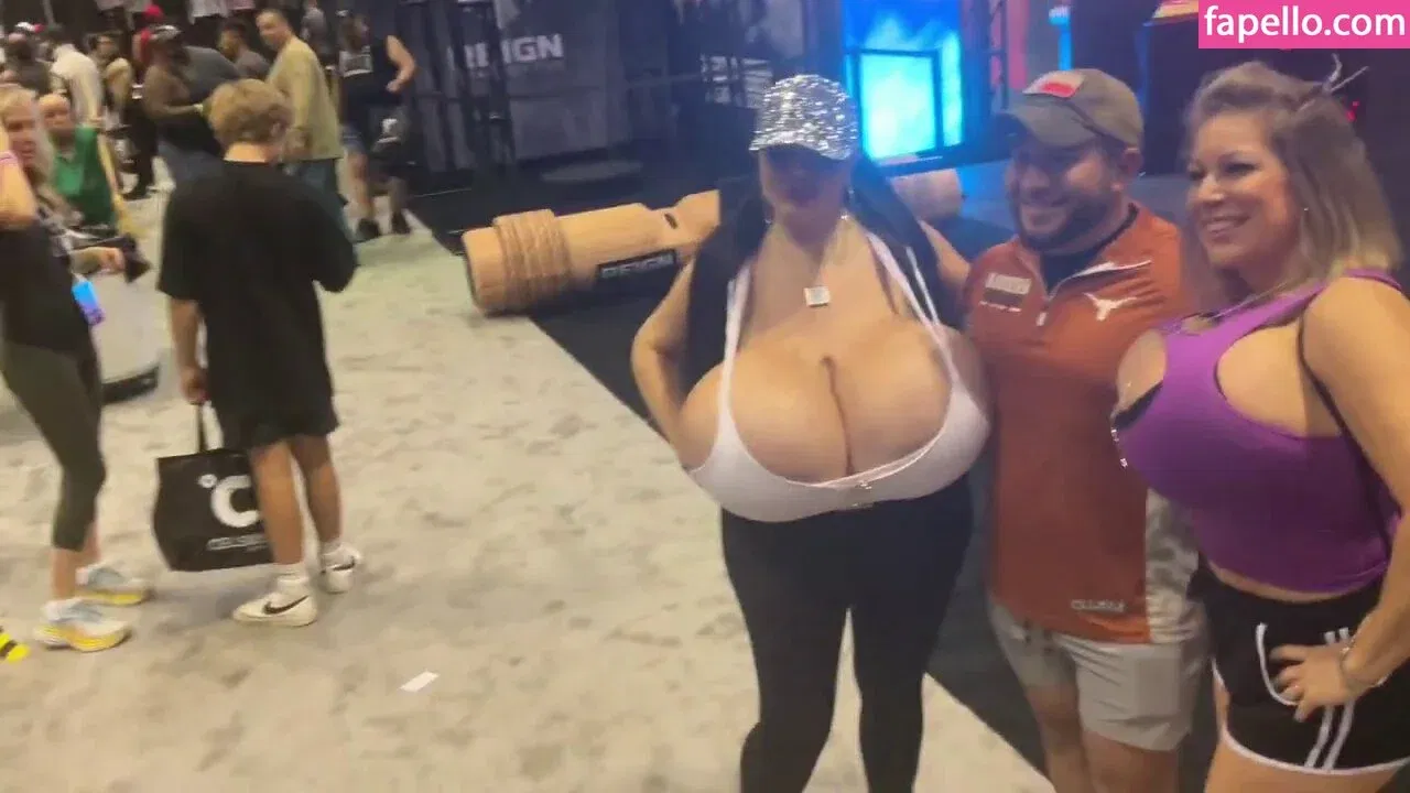 Foxy Menagerie Verre / foxymenagerieverre / https: Onlyfans Photo Gallery 