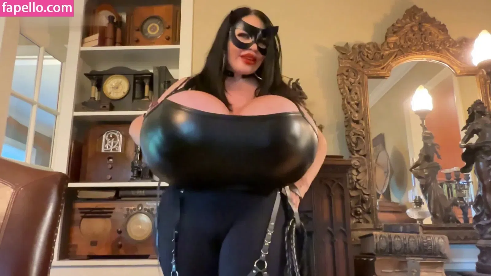 Foxy Menagerie Verre / foxymenagerieverre / https: Onlyfans Photo Gallery 