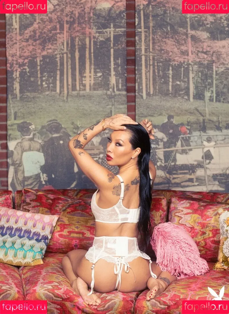 Asa Akira / asaakira / asahole Onlyfans Photo Gallery 