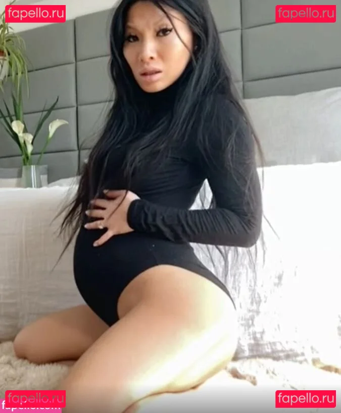 Asa Akira Nude Onlyfans Photo 9