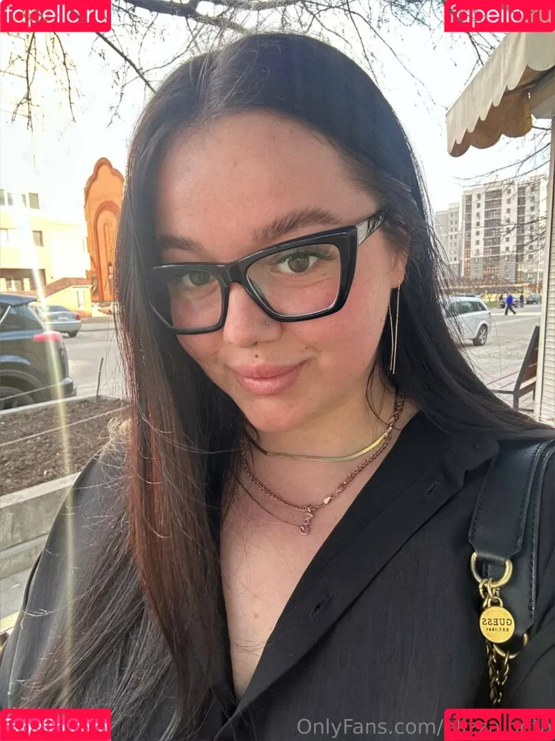elizza.beth / taylarelizzabeth Onlyfans Photo Gallery 