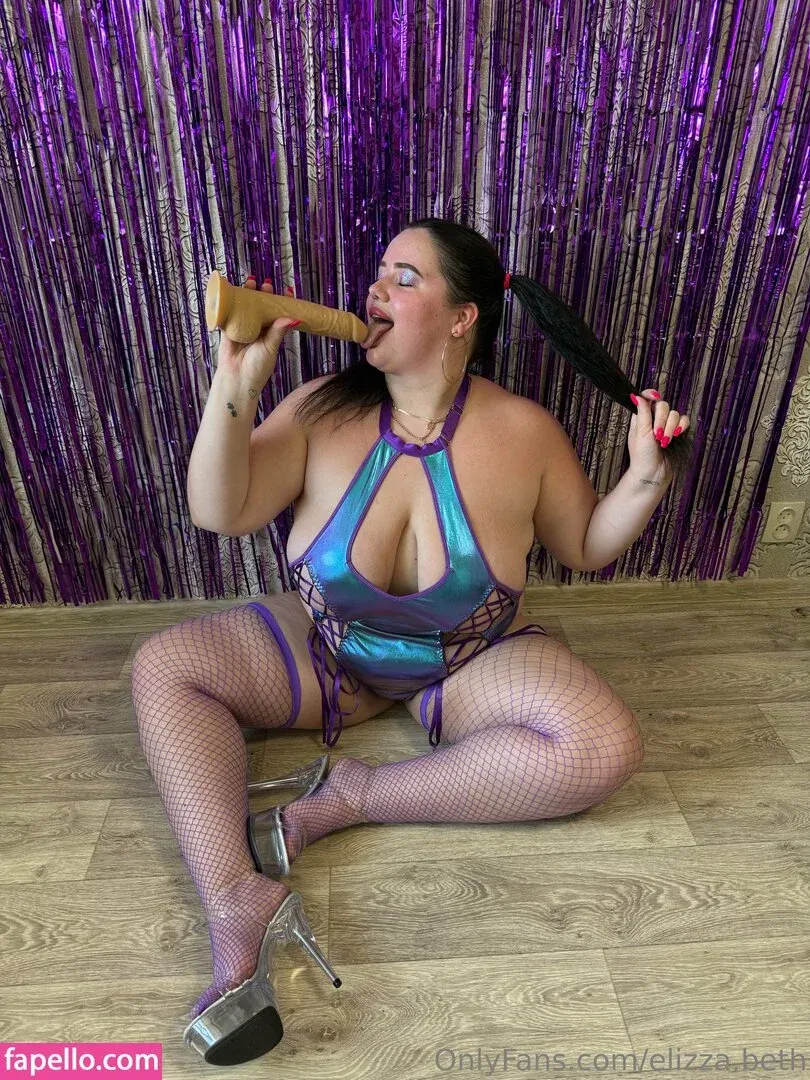 elizza.beth / taylarelizzabeth Onlyfans Photo Gallery 