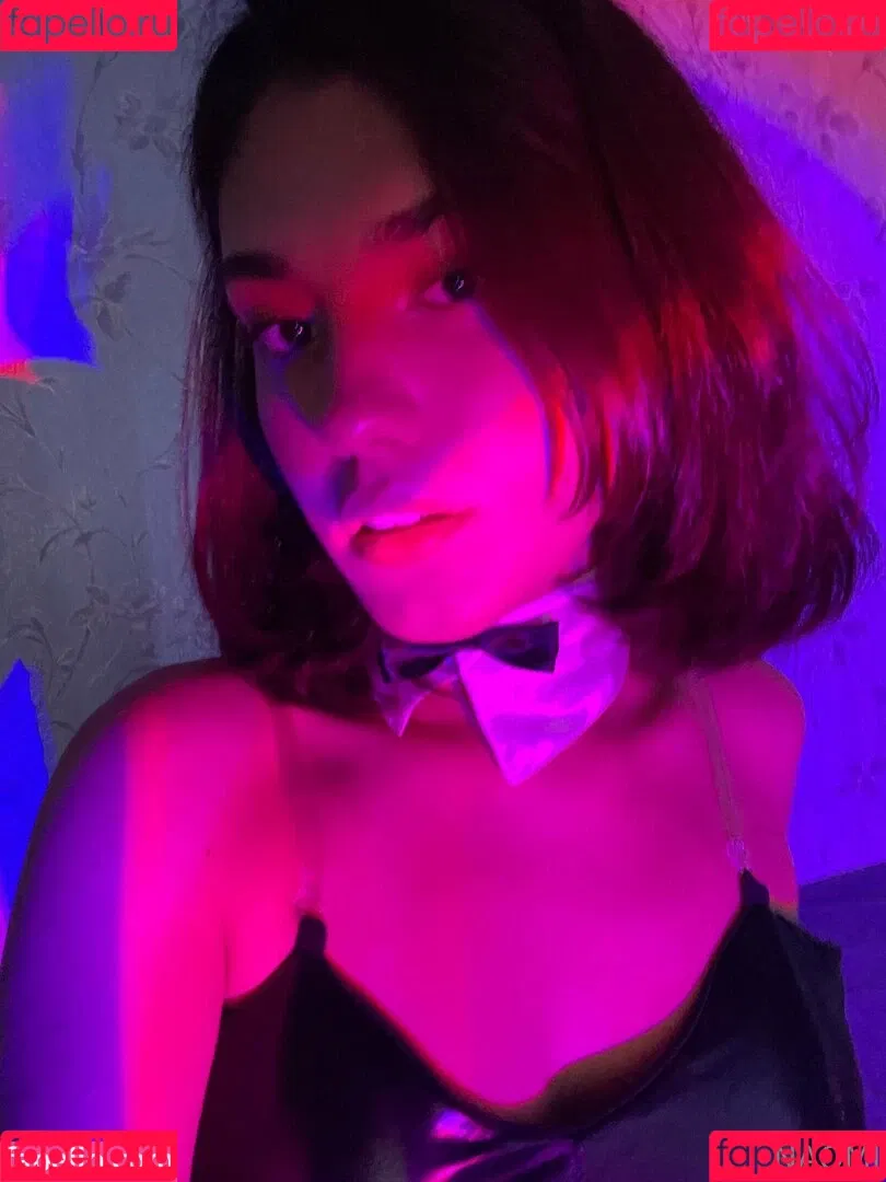 naomi_secrets / naomifoxsecret Onlyfans Photo Gallery 