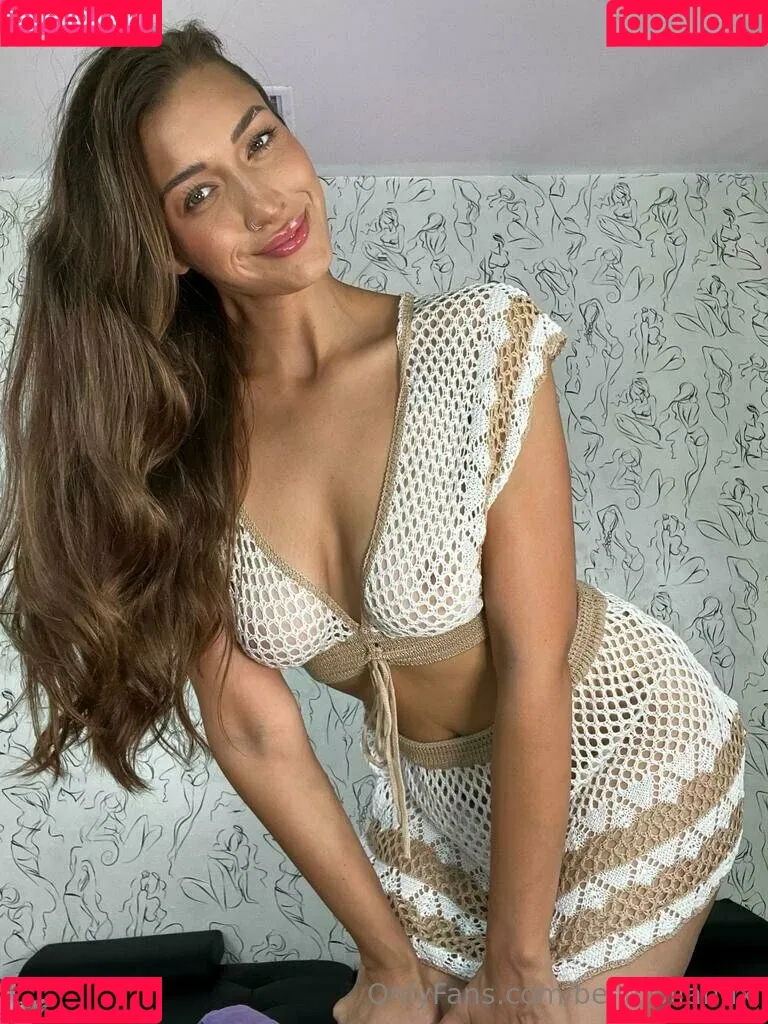 Bellarollandx / bellarollandxx Onlyfans Photo Gallery 