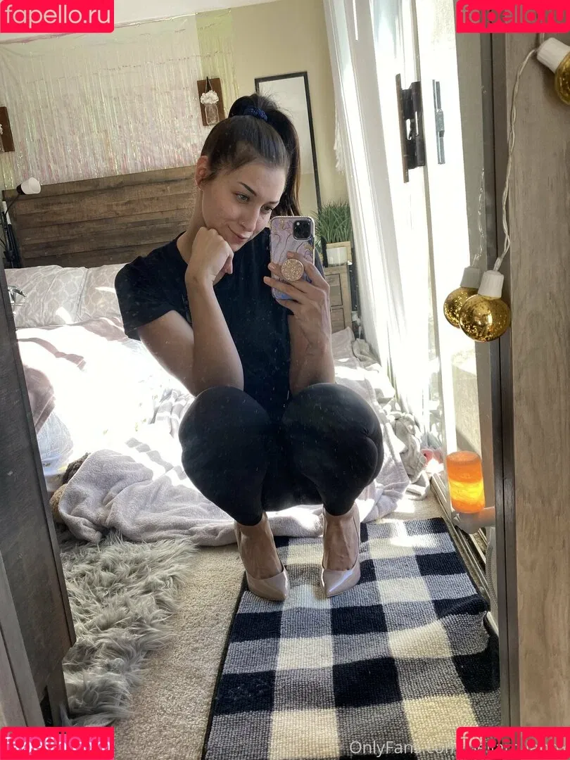 Bellarollandx / bellarollandxx Onlyfans Photo Gallery 